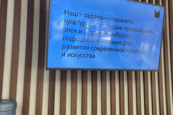 Библиотека расширяет культурный кругозор посетителей фонда «Защитники Отечества»