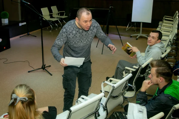 Первая встреча офлайн: Глеб Шульпяков и Игорь Корниенко 