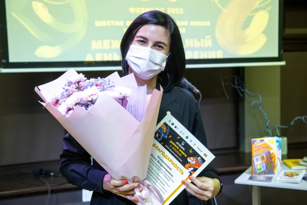 Более 1000 книг собрали постоянные читатели библиотеки, блогеры и активные жители города в рамках акции «Дарите книги с любовью»