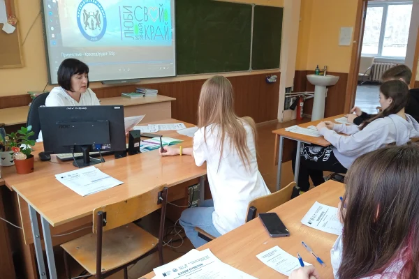ПЯТЬ ТЫСЯЧ ЭРУДИТОВ