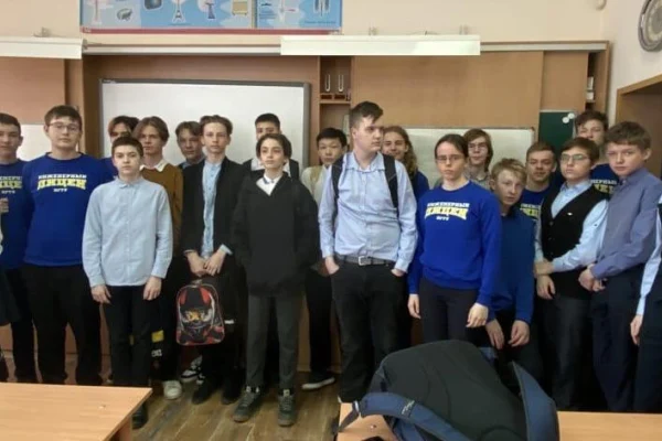 Открытые уроки ко Дню космонавтики