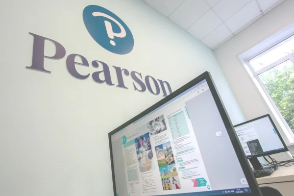 Открытие лингвистического ресурсного центра Pearson Learning Studio